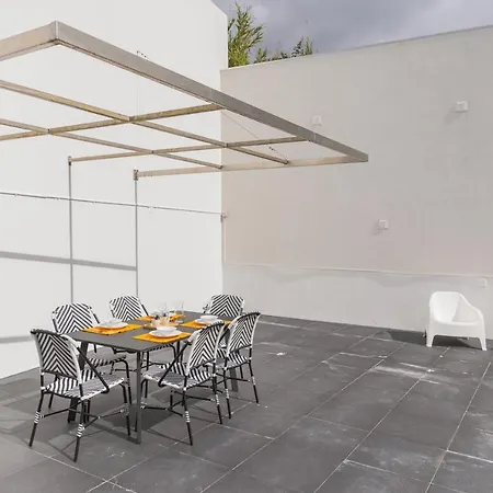 Secret House * Água de Alto