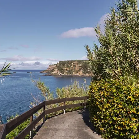 Secret House Água de Alto